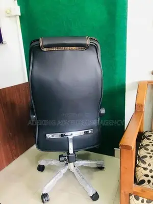 Brand new Boss office chair AK6002