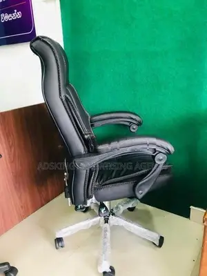 Brand new Boss office chair AK6002