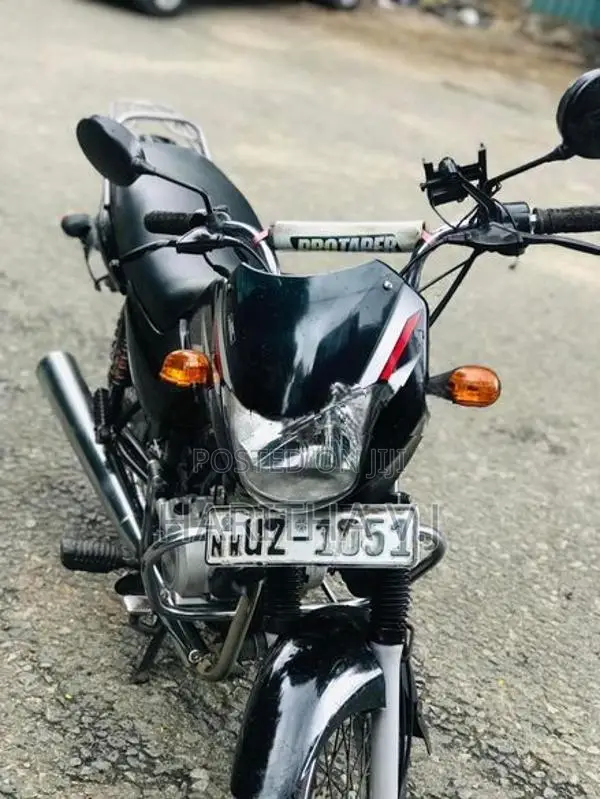 Bajaj CT100 2009
