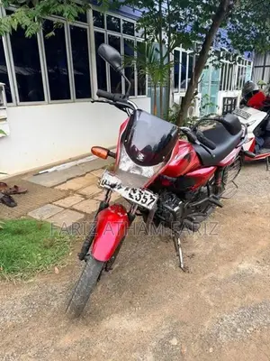Bajaj Platina 2011