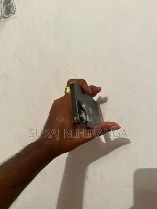 Apple iPhone 13 Pro (Used)