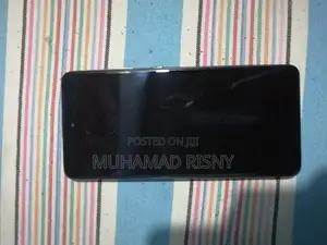Samsung Galaxy A52 (Used)