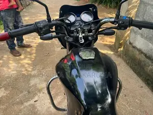 Bajaj Discover 125 2004