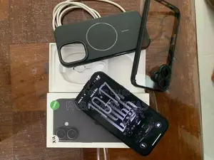Apple iPhone 16 (Used)
