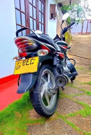 Bajaj Discover 125 2016