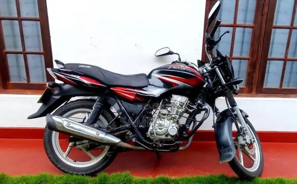 Bajaj Discover 125 2016