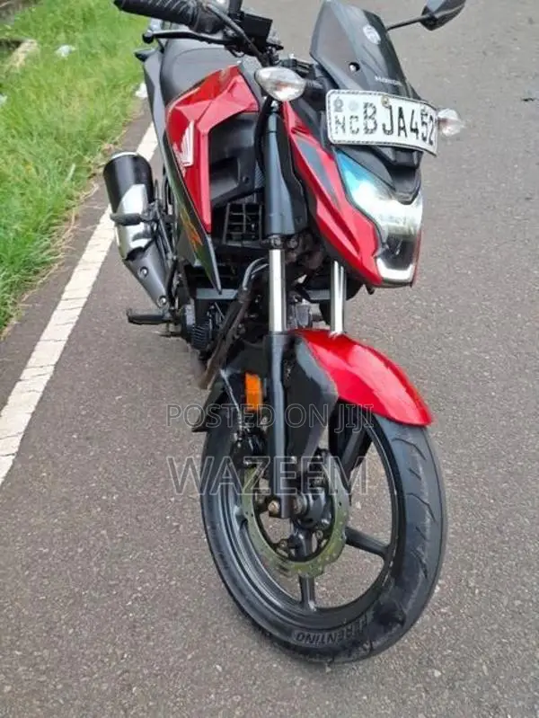 Honda X-Blade 2020