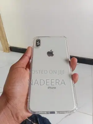 Apple iPhone XS Max (Used)