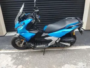 Honda ADV 160 2025