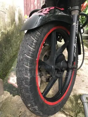 Bajaj Pulsar 150 Black 2015