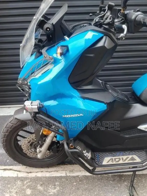 Honda ADV 160 2025