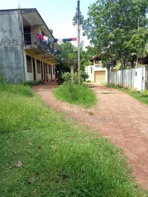 Yakkala Kalagedihena Land for Sale