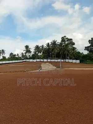 බණ්ඩාරගම වැවක් ළඟින් පදිංචියට ඉඩමක්