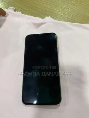 Apple iPhone XS (Used)