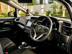 Honda Fit GP5 2015