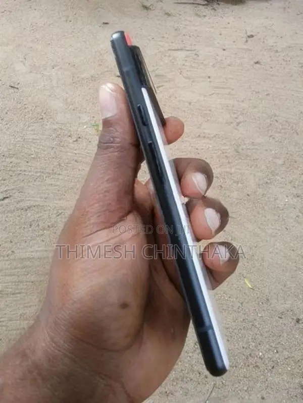 Google Pixel 6 (Used)
