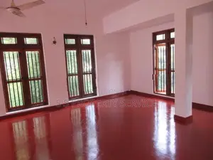 Three-storey house for sale in Katugastota (SSPH-313)