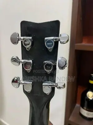 Yamaha Japan Guitar