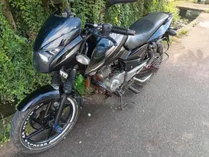 Bajaj Pulsar 150 pulser 2014