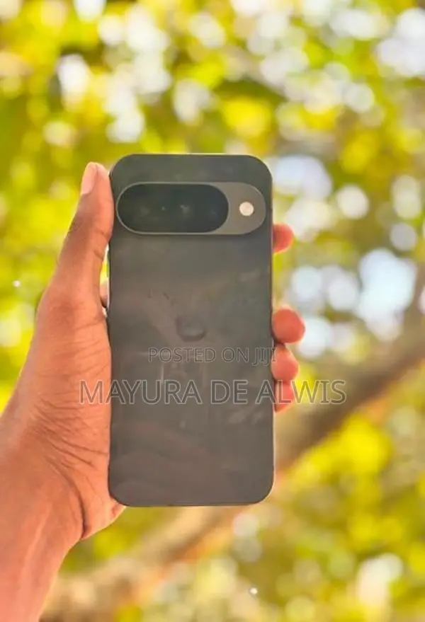 Google Pixel 10 (Used)