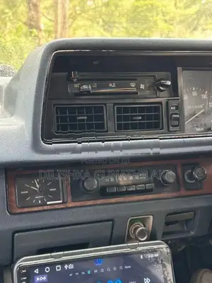 Mazda Familia BD SE 1982