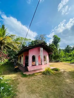 ඉඩම සමග නිවස විකීමට දොබගහවෙල