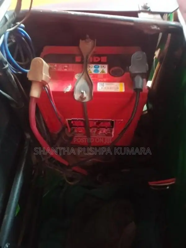 Bajaj RE 4 Stroke 2012