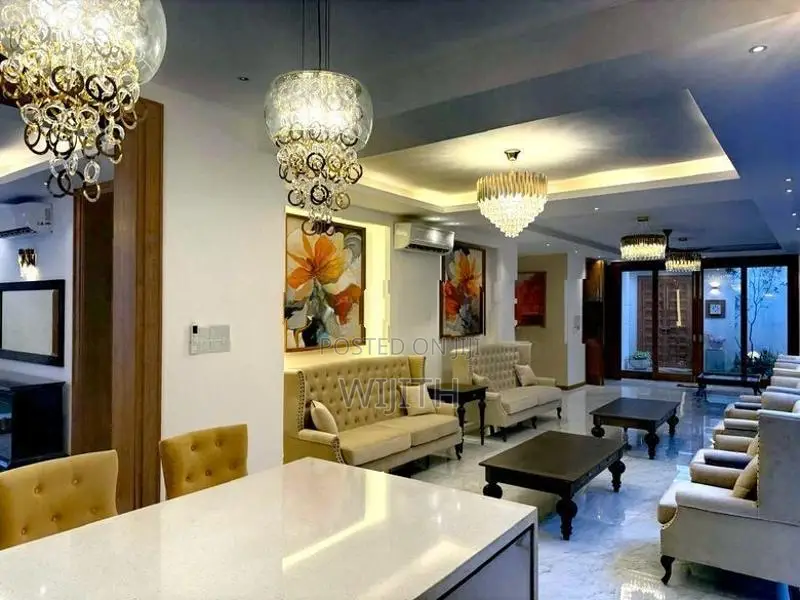 Brand New Luxury House for Sale in Battaramulla