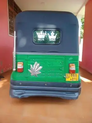 Bajaj RE 4 Stroke 2012