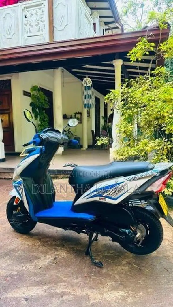 Honda Dio 2017