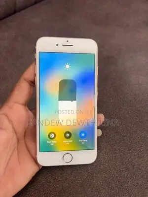 Apple iPhone 8 64GB (Used)