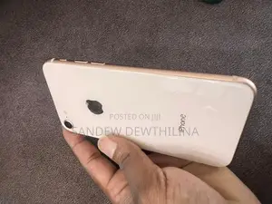 Apple iPhone 8 64GB (Used)