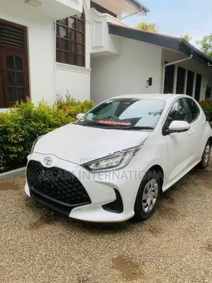Toyota Yaris G led BSM 2026