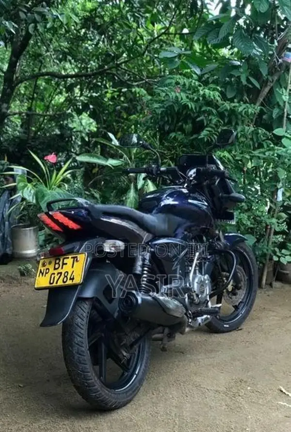 Bajaj Pulsar 150 2017