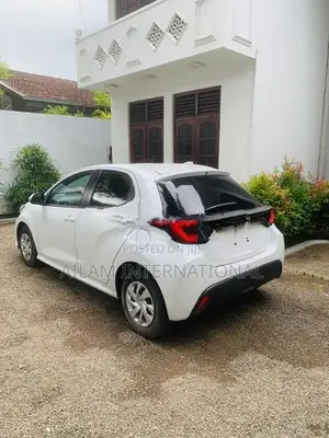 Toyota Yaris G led BSM 2026