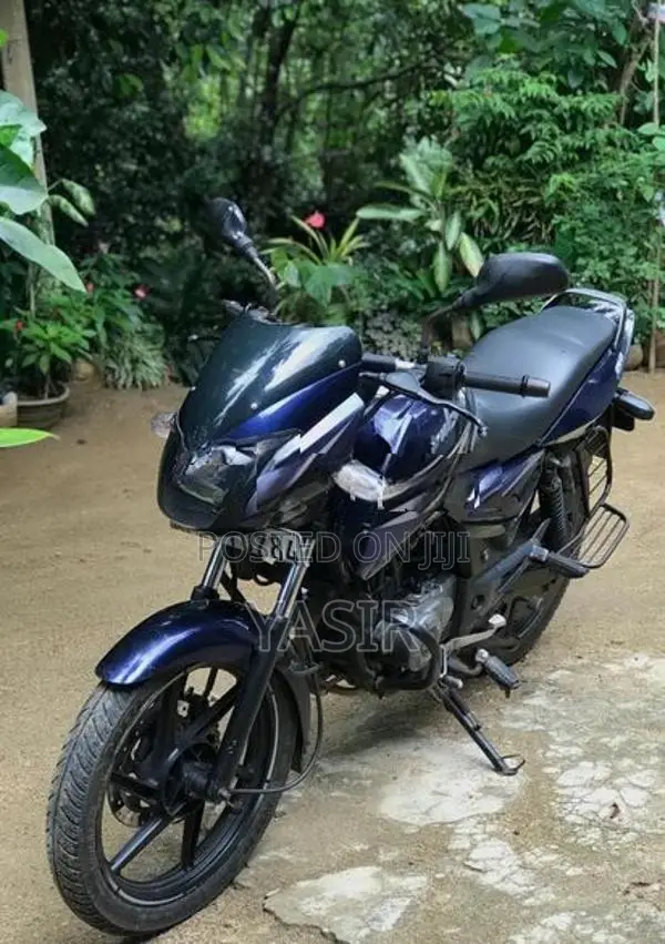 Bajaj Pulsar 150 2017