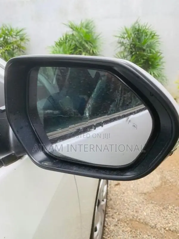 Toyota Yaris G led BSM 2026
