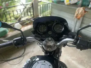Bajaj Pulsar 150 2005
