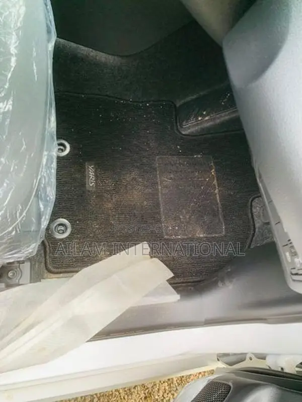 Toyota Yaris G led BSM 2026