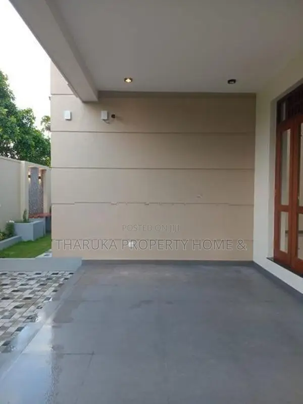 Brand New House For Sale Piliyandala