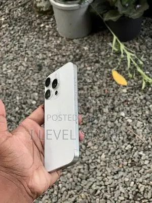 Apple iPhone 15 Pro 128GB (Used)