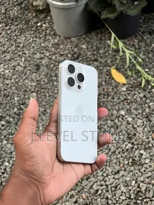 Apple iPhone 15 Pro 128GB (Used)