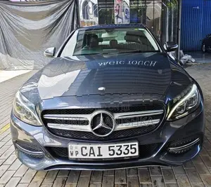 Mercedes Benz C180 2015