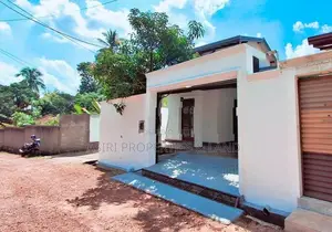 Almost New House for Sale in Piliyandala Kesbewa