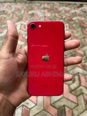 Apple iPhone SE 2 (Used)