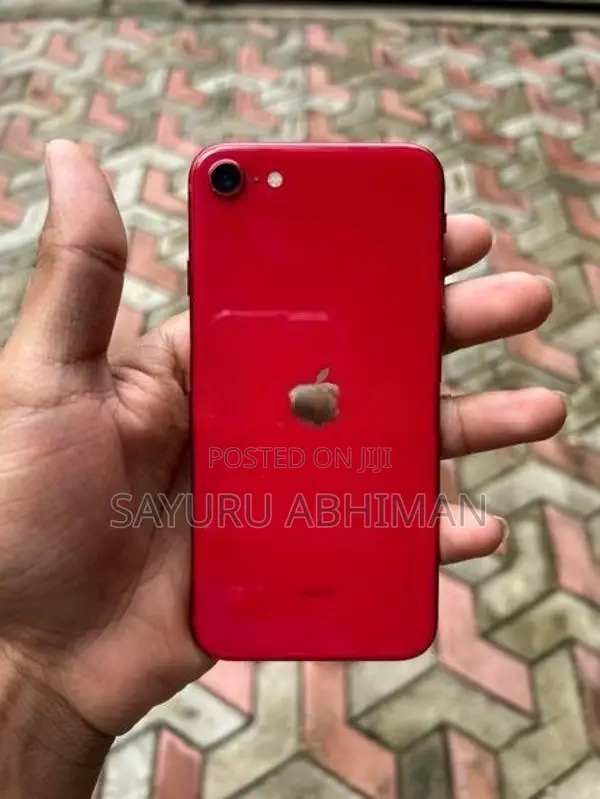 Apple iPhone SE 2 (Used)