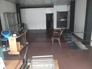 Gampola - Commercial building for sale (SSPC-43)