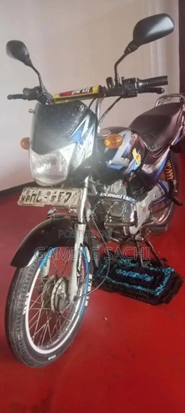 Bajaj CT100 2006