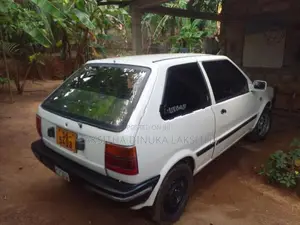 Nissan March K 10 1986
