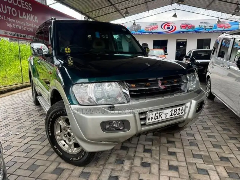 Mitsubishi Pajero Diesel GLS 2001